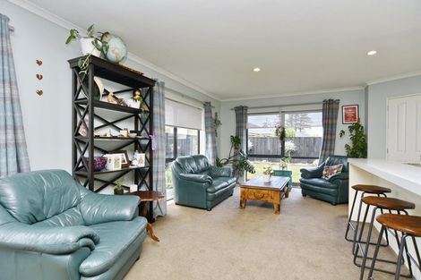 Photo of property in 6 Hampstead Close, Rangiora, 7400