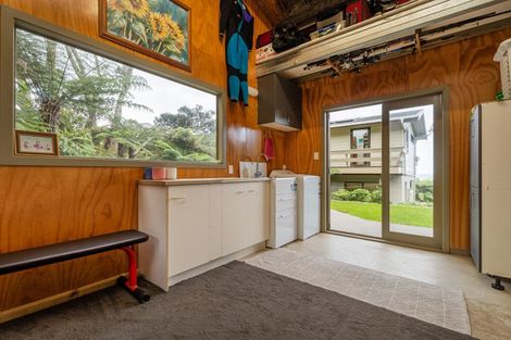 Photo of property in 39 Grange Road, Hahei, Whitianga, 3591