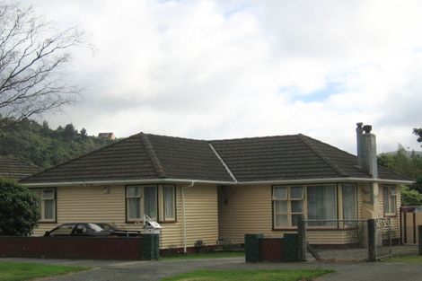Photo of property in 4 Chittick Street, Stokes Valley, Lower Hutt, 5019
