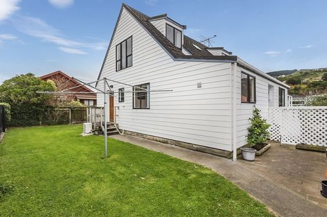 Photo of property in 6b Beauchamp Street, Tawa, Wellington, 5028