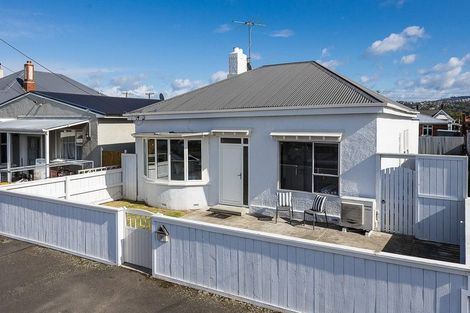 Photo of property in 18 Scott Street, Saint Kilda, Dunedin, 9012