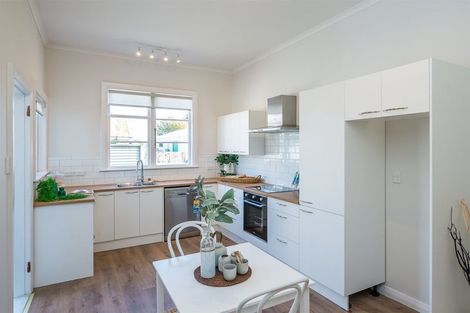 Photo of property in 18 Wilton Street, Levin, 5510