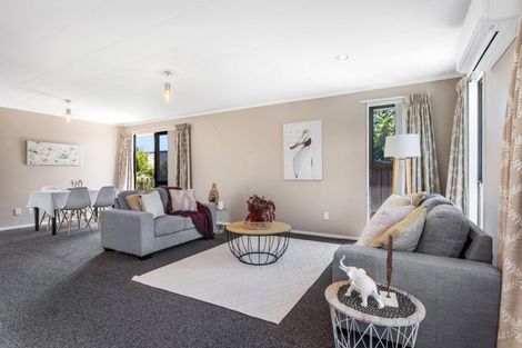 Photo of property in 9 Bankview Place, Amberley, 7410