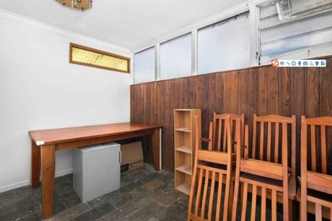 Photo of property in 18 Carbine Road, Mount Wellington, Auckland, 1060