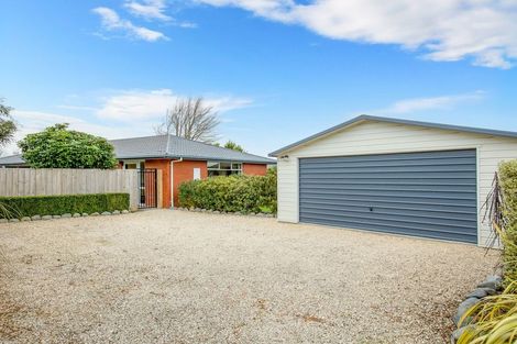 Photo of property in 290 Horndon Street, Darfield, 7510