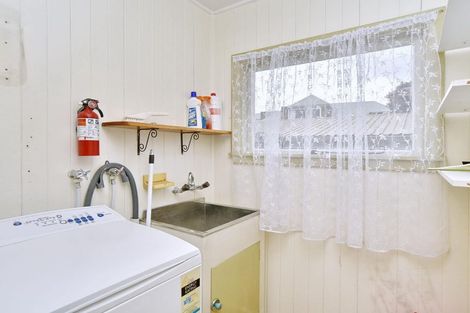 Photo of property in 560 Main North Road, Belfast, Christchurch, 8051