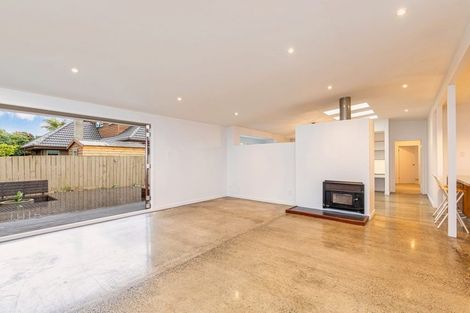 Photo of property in 2/15a Allendale Road, Mount Albert, Auckland, 1025