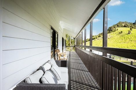Photo of property in 21 Noakes Hill Road, Puhoi, Silverdale, 0994