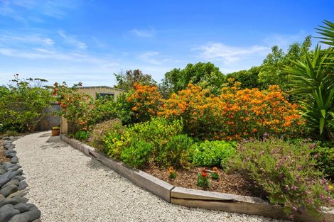 Photo of property in 1611 Kaipara Coast Highway, Kaukapakapa, 0984
