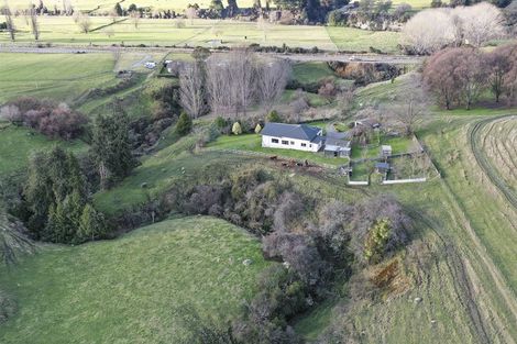 Photo of property in 7975 State Highway 1, Taihape, 4793