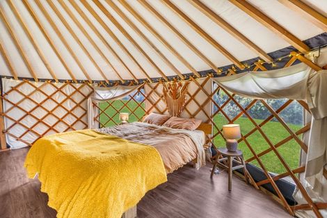 Photo of property in 94a Tauranga Direct Road, Hamurana, Rotorua, 3096