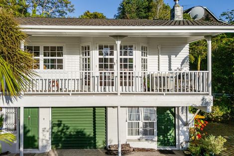Photo of property in 3 Awaruku Road, Torbay, Auckland, 0630