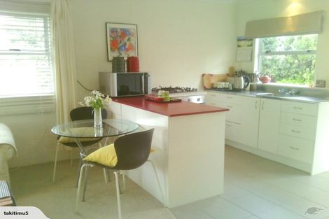 Photo of property in 3 Mahoe Street, Otaki Beach, Otaki, 5512