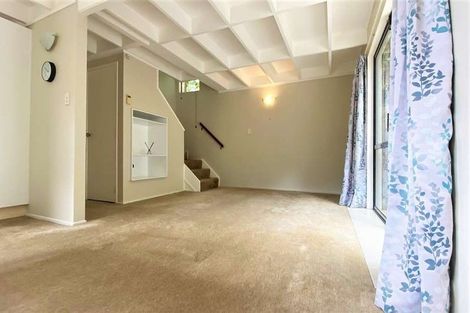 Photo of property in 2/147 Spinella Drive, Bayview, Auckland, 0629