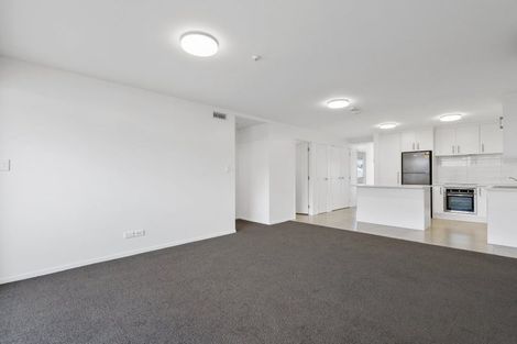 Photo of property in 1/4045f Great North Road, Glen Eden, Auckland, 0602