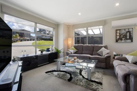 Photo of property in 22 Reo Crescent, Waihi Beach, 3611