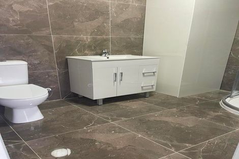 Photo of property in 1/16 Gordon Road, Papatoetoe, Auckland, 2025