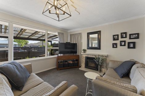 Photo of property in 60 Wingate Street, Redwood, Christchurch, 8051