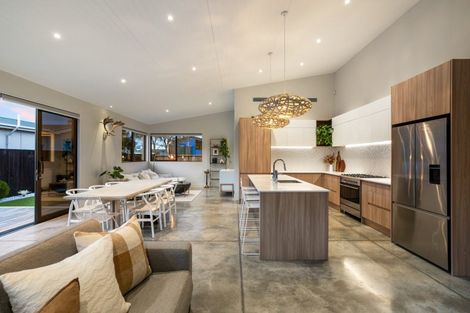 Photo of property in 107 Wattle Place, Whangamata, 3620