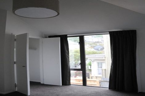 Photo of property in 2b Devon Street, Aro Valley, Wellington, 6021