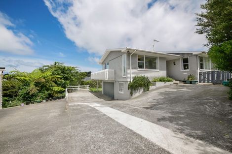 Photo of property in 39 Truscott Avenue, Johnsonville, Wellington, 6037