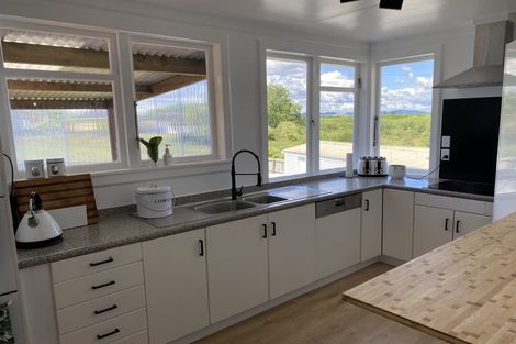 Photo of property in 2 Tainui Street, Meremere, Mercer, 2474