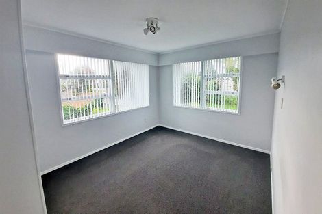 Photo of property in 1/223 Eskdale Road, Birkenhead, Auckland, 0626