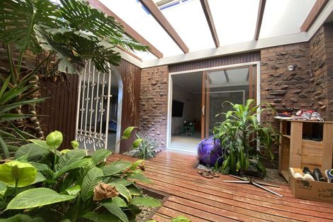 Photo of property in 41 Stanniland Street, Sunnyhills, Auckland, 2010