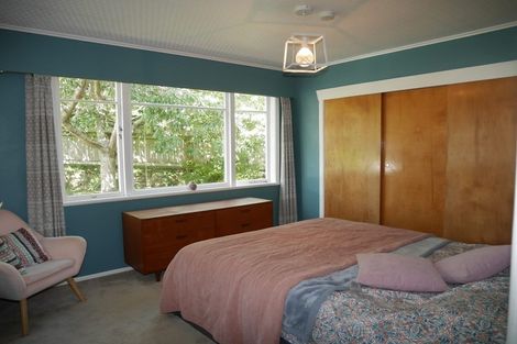 Photo of property in 80 Valley Road, Paraparaumu, 5032