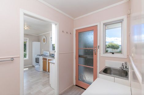 Photo of property in 8a Tanekaha Place, Pukete, Hamilton, 3200