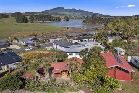 Photo of property in 5 Te Whare Hauora Place, Raglan, 3225