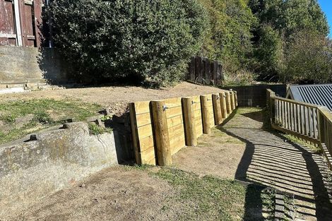 Photo of property in 60 Beazley Avenue, Paparangi, Wellington, 6037