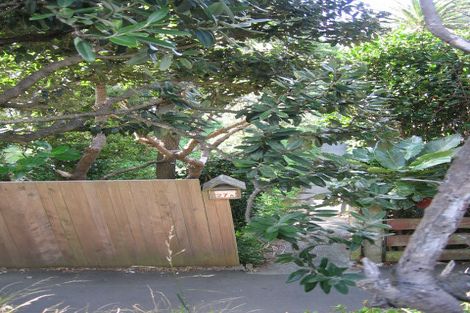 Photo of property in 27 Maida Vale Road, Roseneath, Wellington, 6011