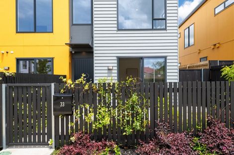 Photo of property in 33 Isabella Lane, Henderson, 0610