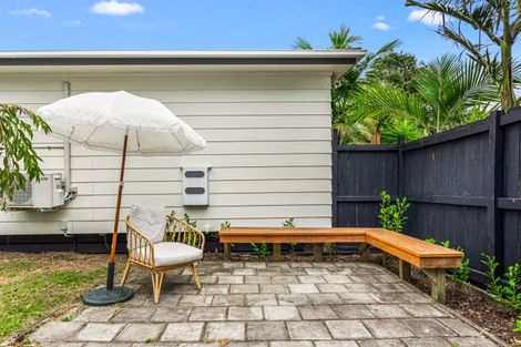 Photo of property in 25 Roseneath Place, Birkdale, Auckland, 0626