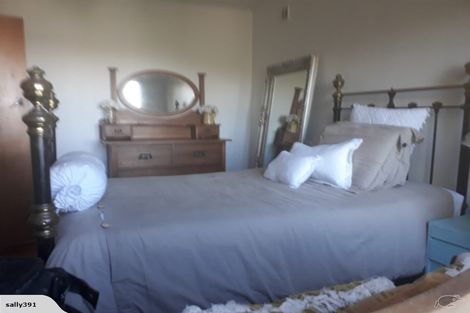 Photo of property in 39 Hudson Street, Island Bay, Wellington, 6023