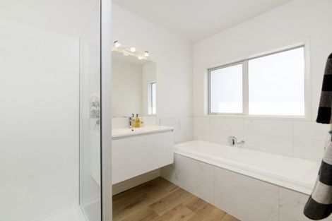 Photo of property in 30 Blacklock Road, Pyes Pa, Tauranga, 3112