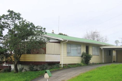 Photo of property in 22 Doone Place, Massey, Auckland, 0614