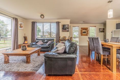 Photo of property in 17 Jenny Lane, Waiuku, 2123