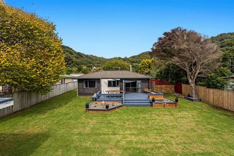 Photo of property in 24 Pakeha Street, Matata, 3194