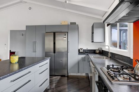 Photo of property in 12 Rennell Street, Frankleigh Park, New Plymouth, 4310