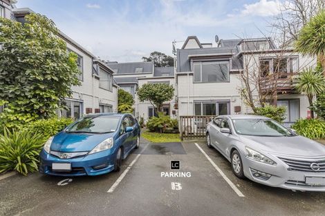 Photo of property in Sherwood Mews, 28b Bidwill Street, Mount Cook, Wellington, 6021