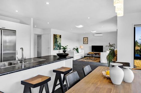 Photo of property in 4 Dale Street, Lower Vogeltown, New Plymouth, 4310