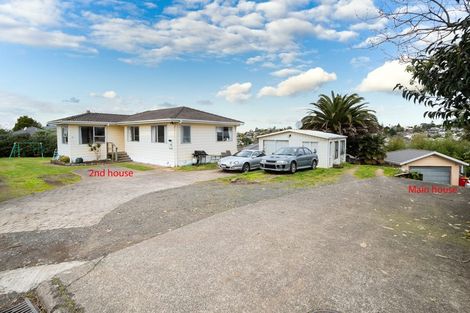 Photo of property in 27 Cherry Tree Place, Massey, Auckland, 0614