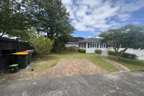 Photo of property in 15 Sandspit Road, Cockle Bay, Auckland, 2014