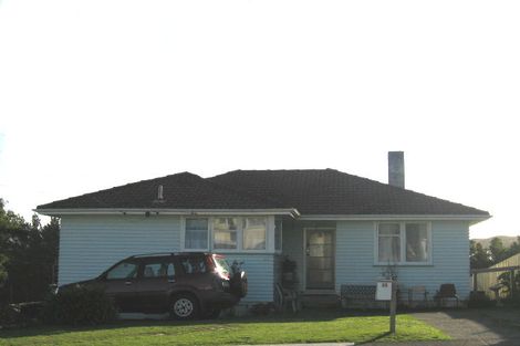 Photo of property in 35 Castor Crescent, Cannons Creek, Porirua, 5024