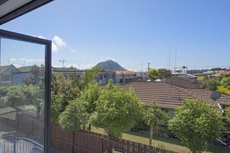 Photo of property in 32d Miro Street, Mount Maunganui, 3116