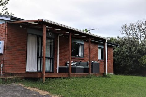 Photo of property in 10 Hinau Street, New Lynn, Auckland, 0600