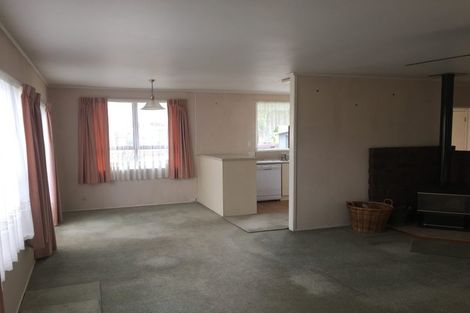 Photo of property in 16 Brightwell Street, Papakura, 2110