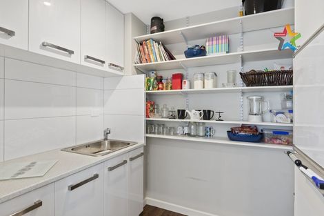 Photo of property in 27a Hardy Street, Waterloo, Lower Hutt, 5011